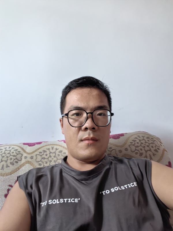 卫TF的第三张照片--父母相亲团