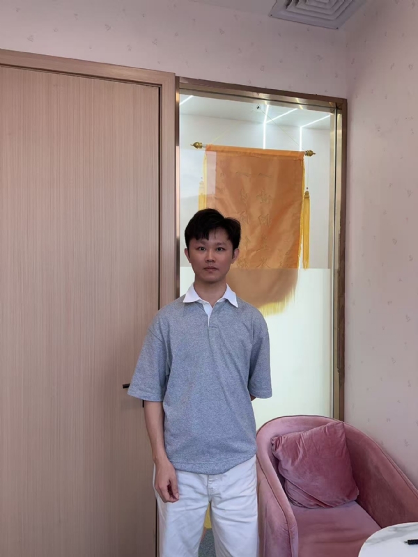 小叶子的第一张照片--父母相亲团