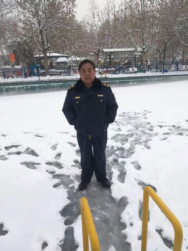 老顽童的第二张照片--父母相亲团