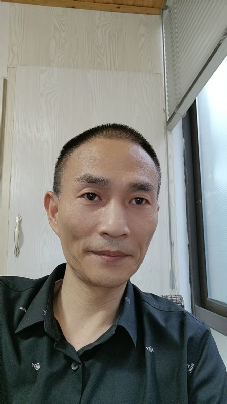 风铃的第一张照片--父母相亲团