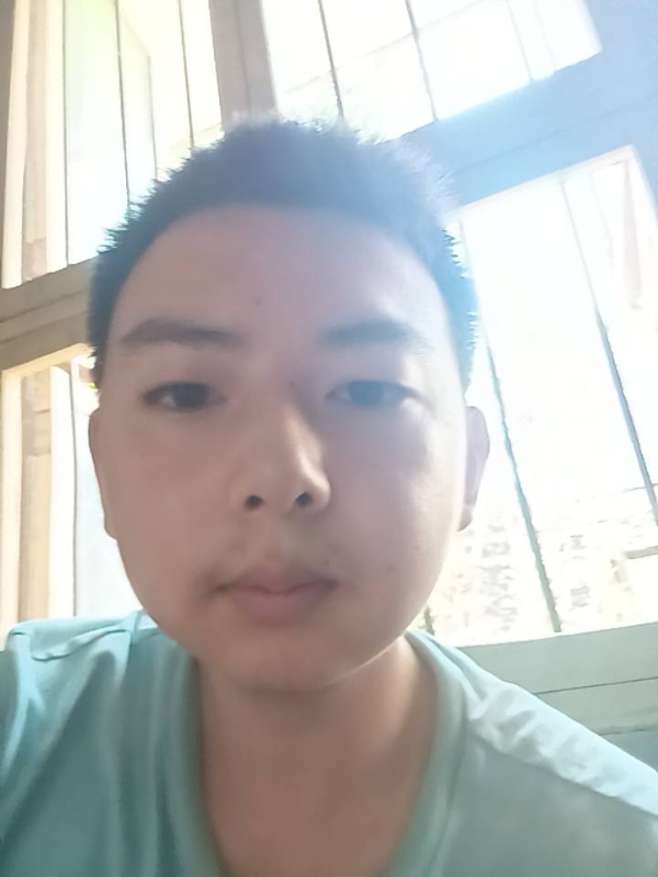 小黄的第二张照片--父母相亲团