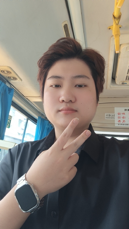 Apathy的第二张照片--父母相亲团