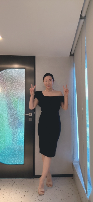 会唱歌的女人的第一张照片--父母相亲团