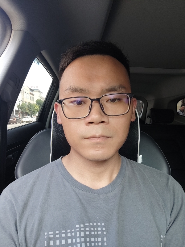 阿正的第二张照片--父母相亲团