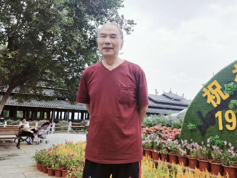 天星的第一张照片--父母相亲团