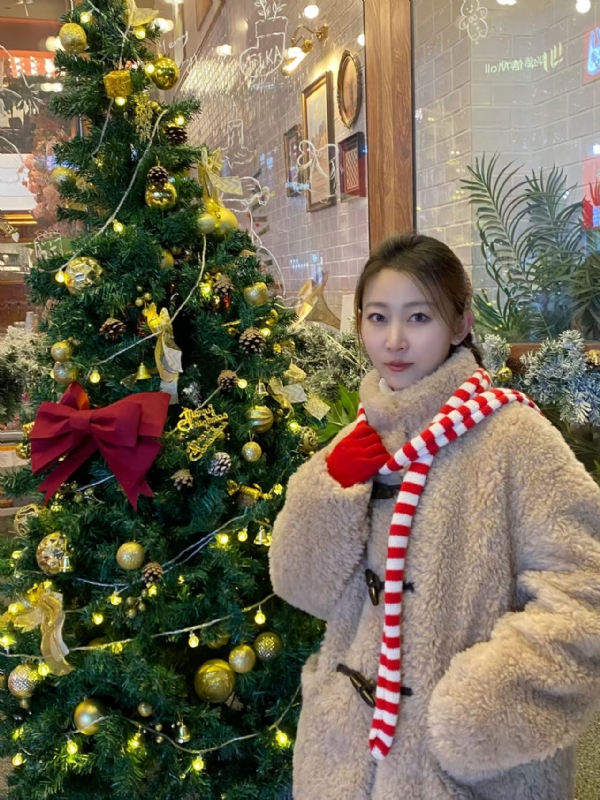 子墨的第一张照片--父母相亲团