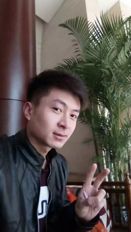 蓝锋的第一张照片--父母相亲团