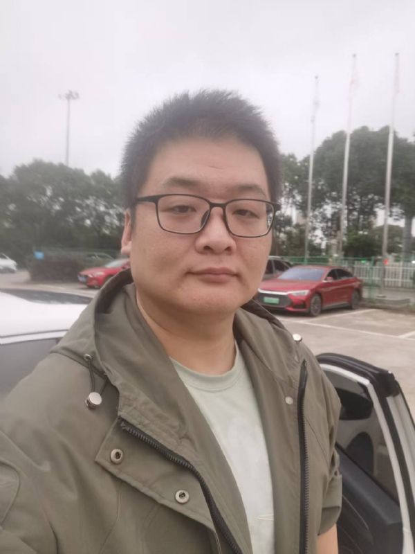 Russell的第一张照片--父母相亲团