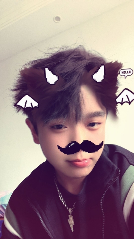 張翰的第一张照片--父母相亲团