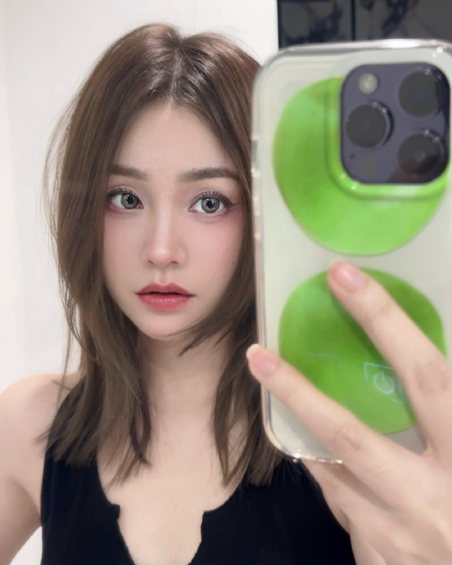 Claire的第一张照片--父母相亲团