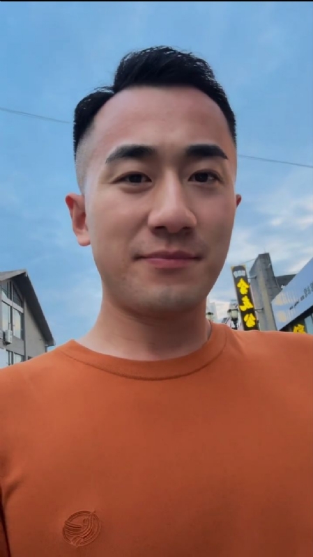 往事随风的第二张照片--父母相亲团