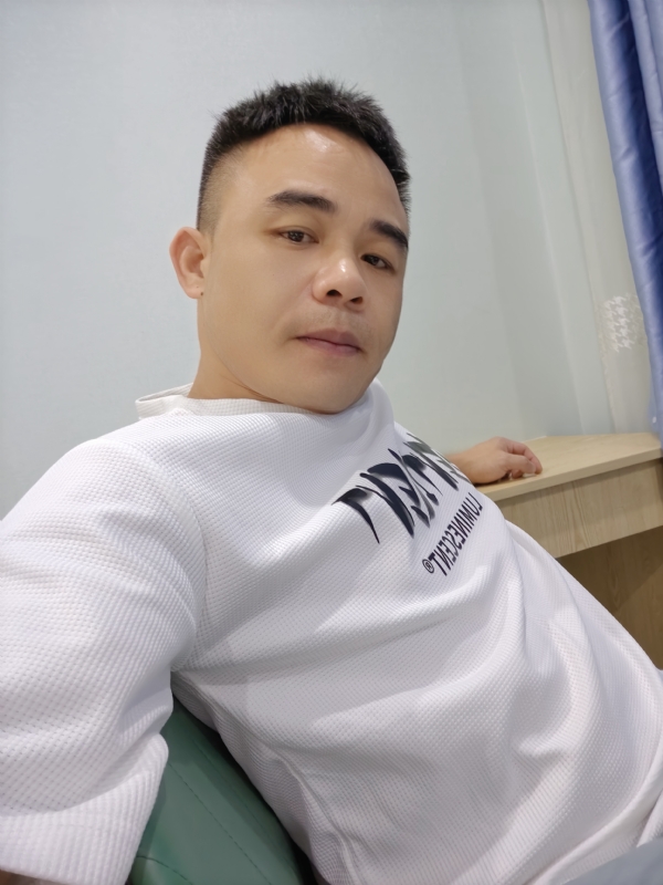 下一站的我的第二张照片--父母相亲团